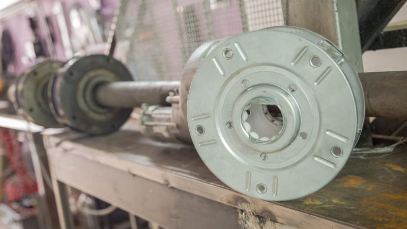 ajout de moteur pour grille et rideau métallique à Houilles