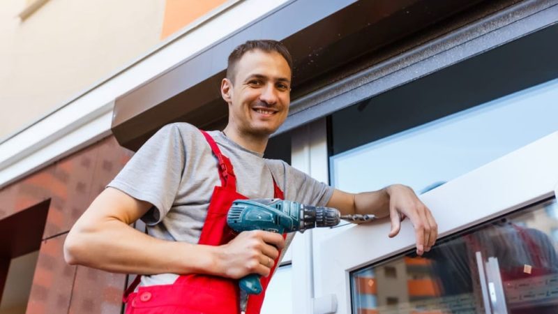Mise en place rideau en métal à La Courneuve