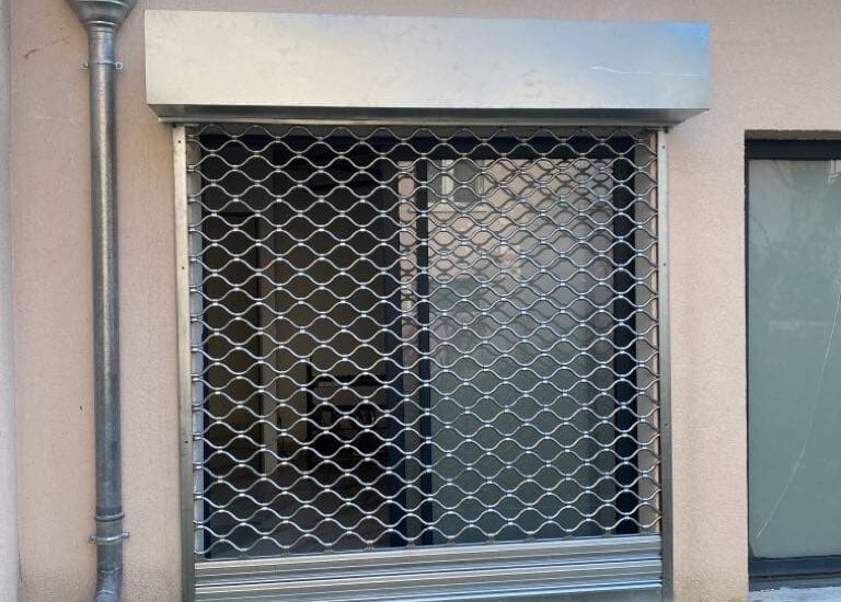 Installation grille métallique Eaubonne