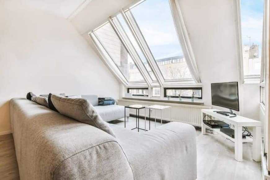 Image Comment nettoyer un velux qui ne bascule pas ?