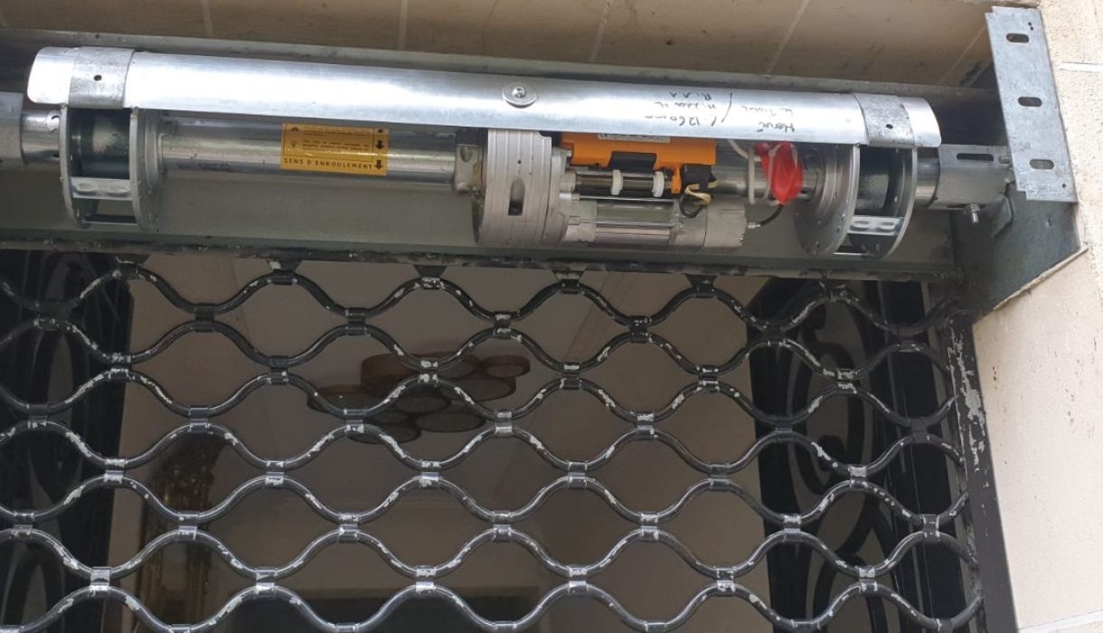 image Dépannage rideau métallique La Verrière 78320