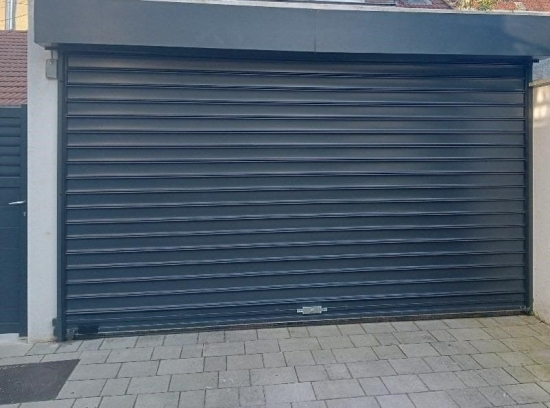 rideau métallique installer