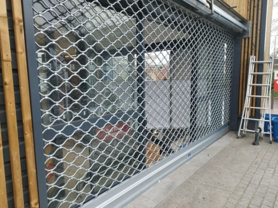 Réparation rideau métallique Seine Saint Denis