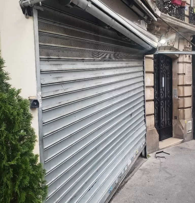 Rideau métallique dysfonctionnel à Saint Maur des Fossés Rideau métallique dysfonctionnel à Saint Maur des Fossés