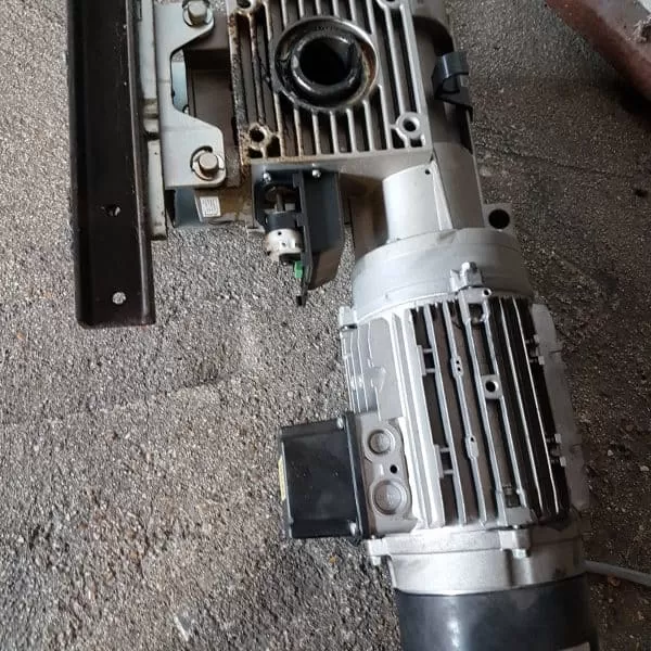 Les vérifications en amont de l’achat d’un moteur de rideau de fer Les vérifications en amont de l’achat d’un moteur de rideau de fer