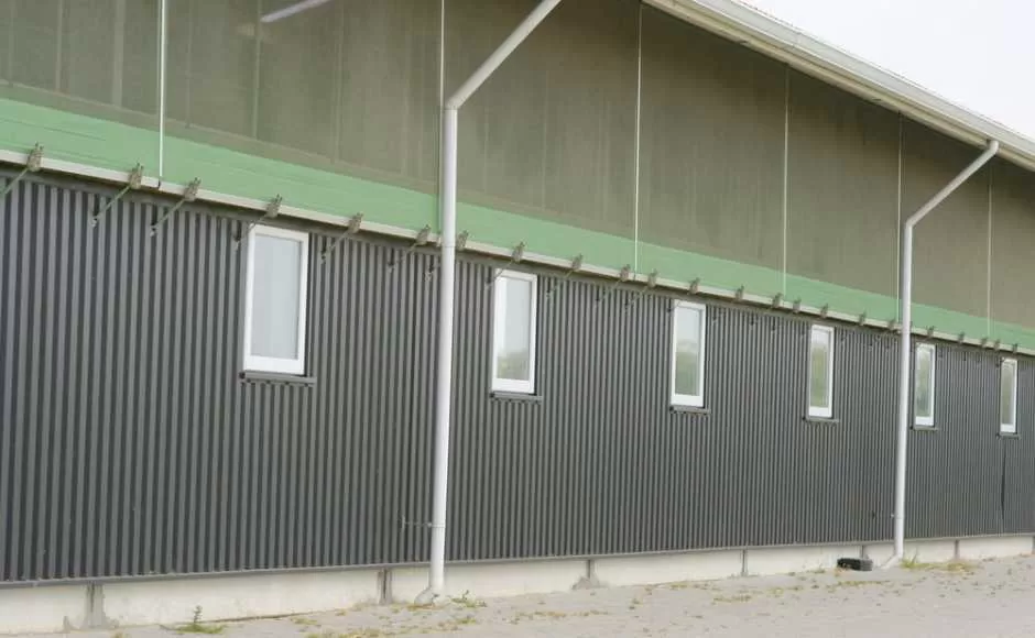 Image Quel rideau métallique pour quel magasin ?