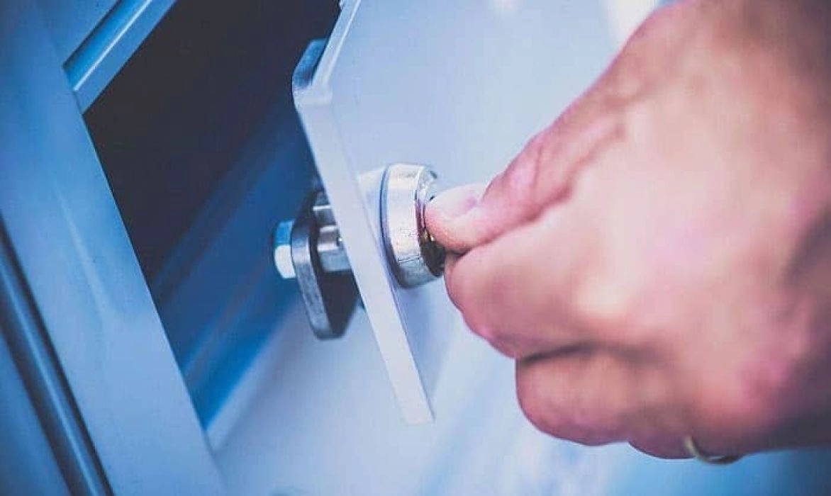 Image Comment changer la serrure d’une boîte aux lettres ?