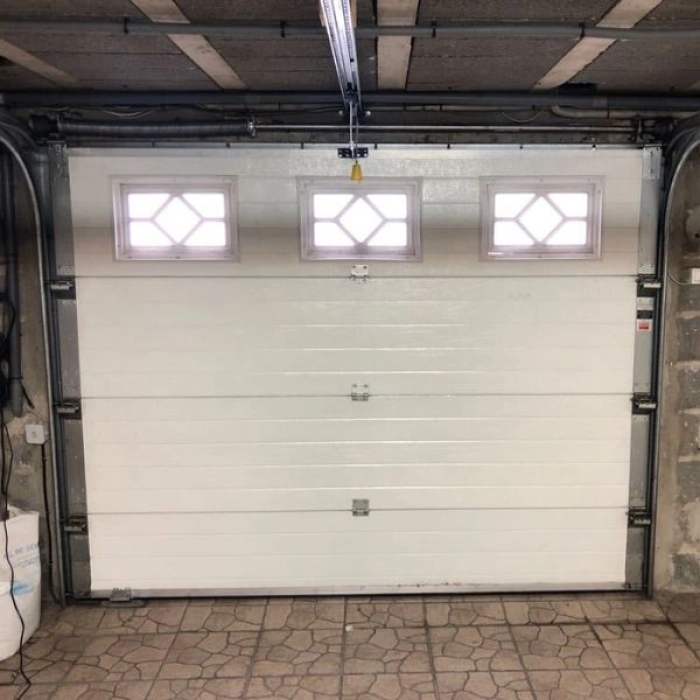 Déblocage de porte sectionnelle à Brie Comte Robert